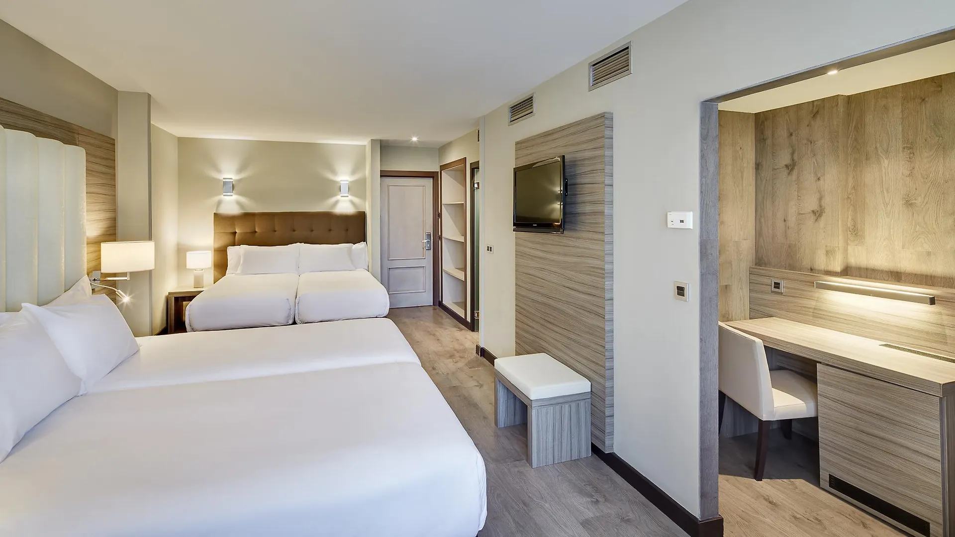 Gran Hotel Luna De Granada
