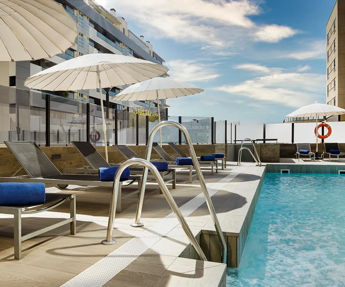 Gran Hotel Luna De Granada 4*,
